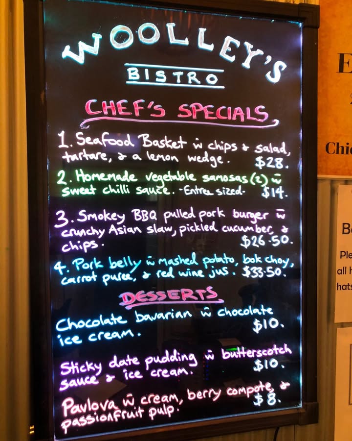 Featured image for “Pulled Pork Burger Special Is Back at Club Bombala”