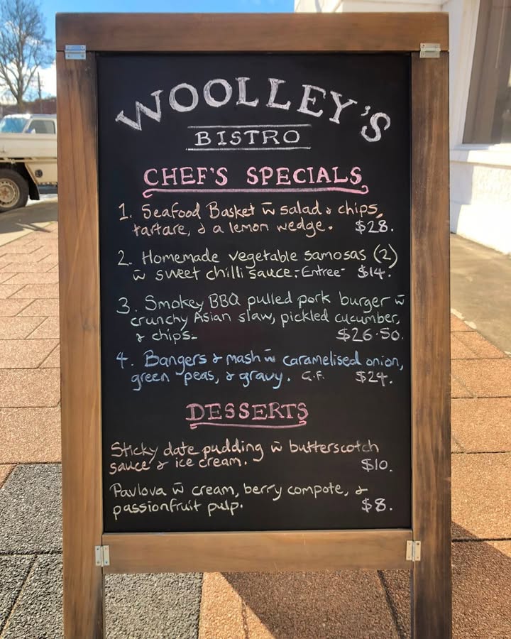 Featured image for “Pulled Pork Burgers and Chef’s Specials at Woolley’s Bistro”